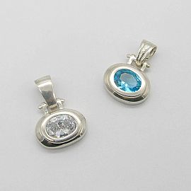 DIJE OVAL CON CENTRO CUBIC /PLATA